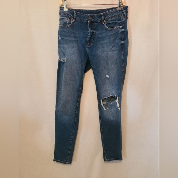 True Religion 203565 Womens Jennie Curvy Skinny Jeans (Destroy Medium)- size 31 - Picture 4 of 7